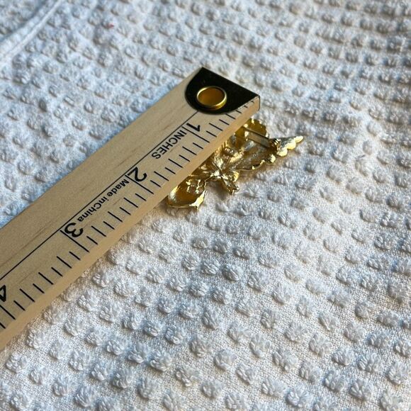 Vintage Cherub with dangle heart brooch USA stamped - Picture 7 of 8